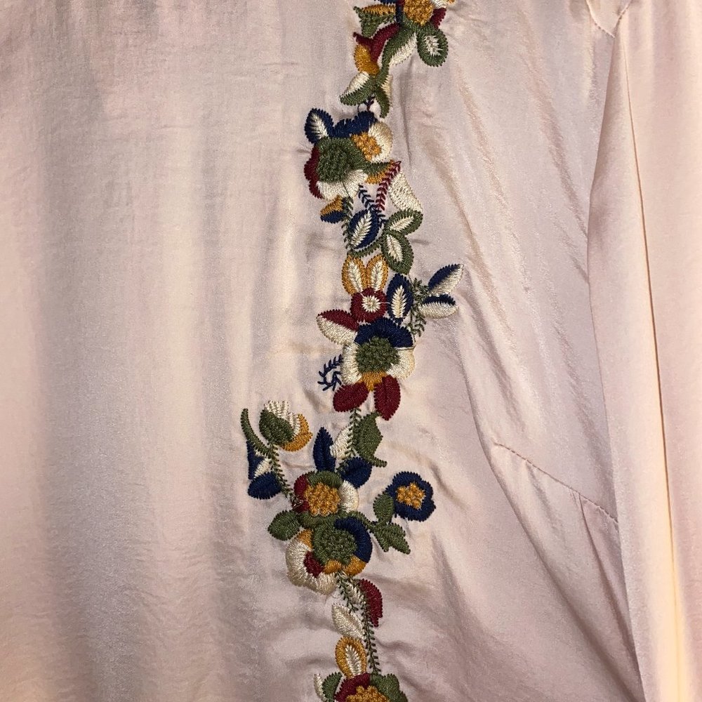 Small light pink/rose flow blouse